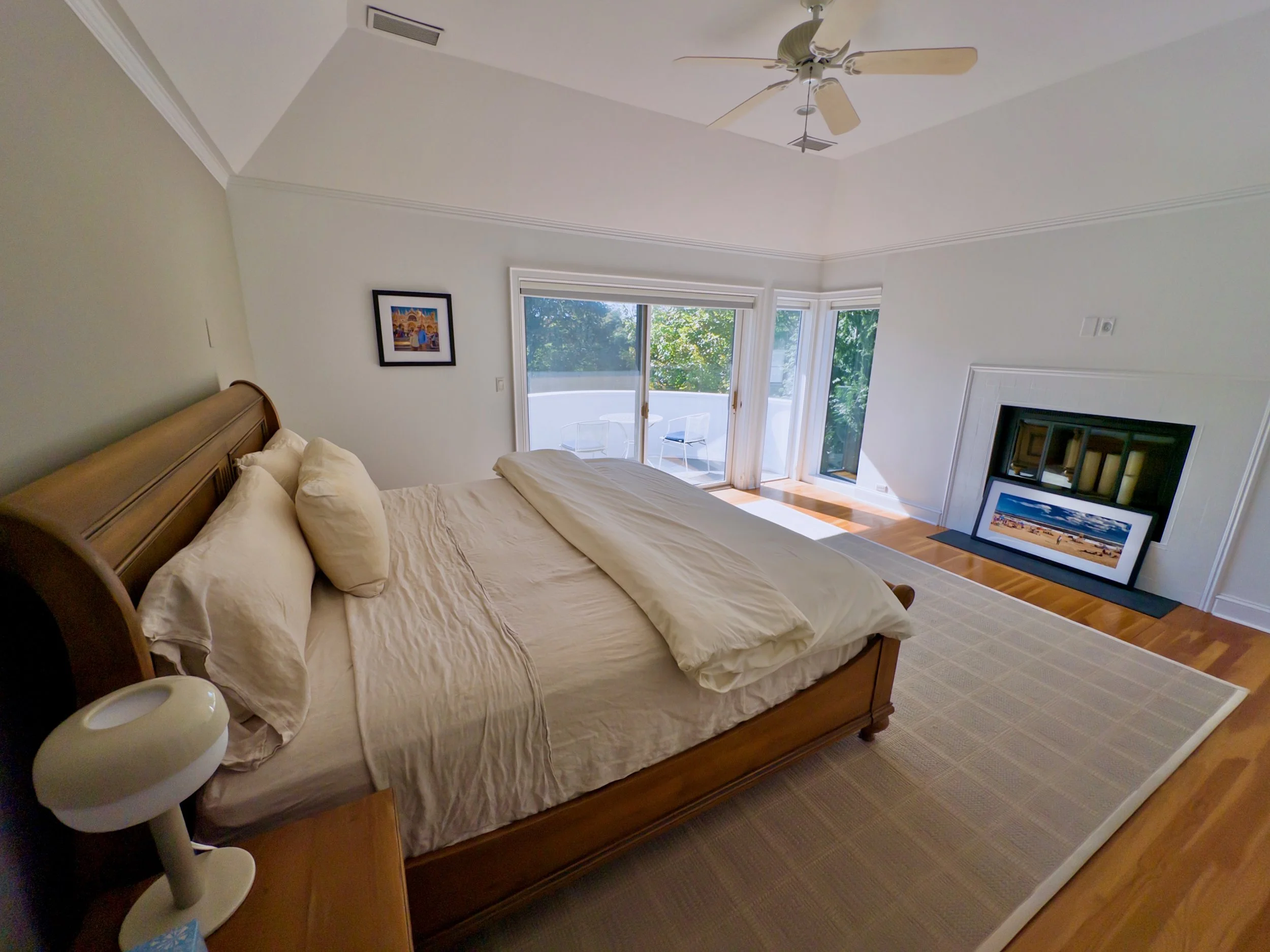 Primary suite